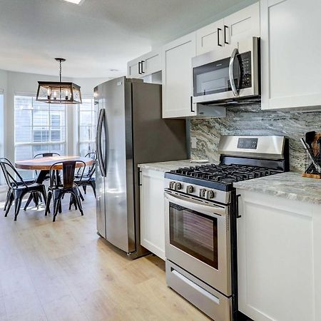 Chic Bentonville Home With Patio And Fire Pit! Eksteriør bilde